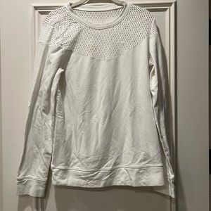 NWOT Lilly Pulitzer luxletic long sleeve sweatshirt lightweight